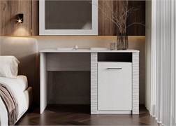 Стол письменный 